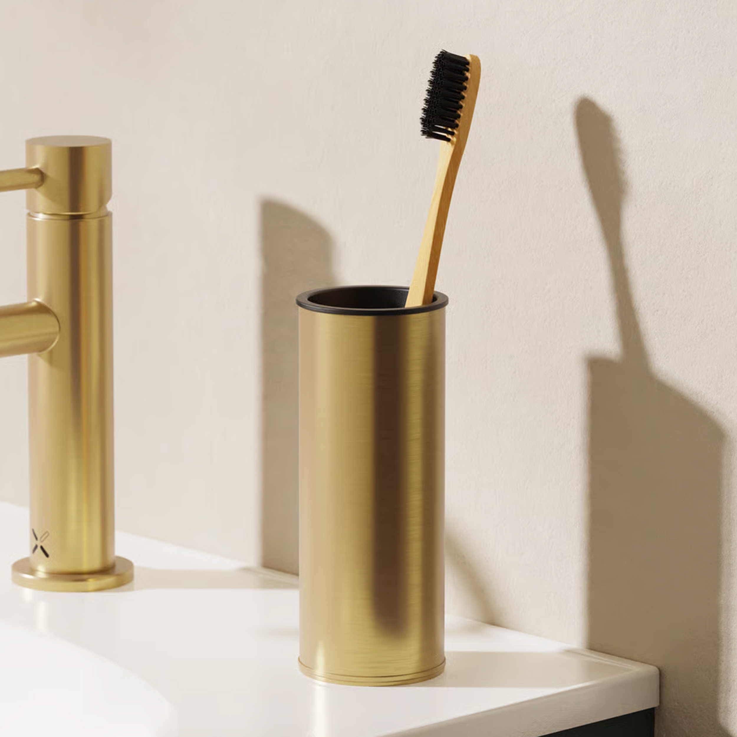 Crosswater MPRO Freestanding Tumbler Holder