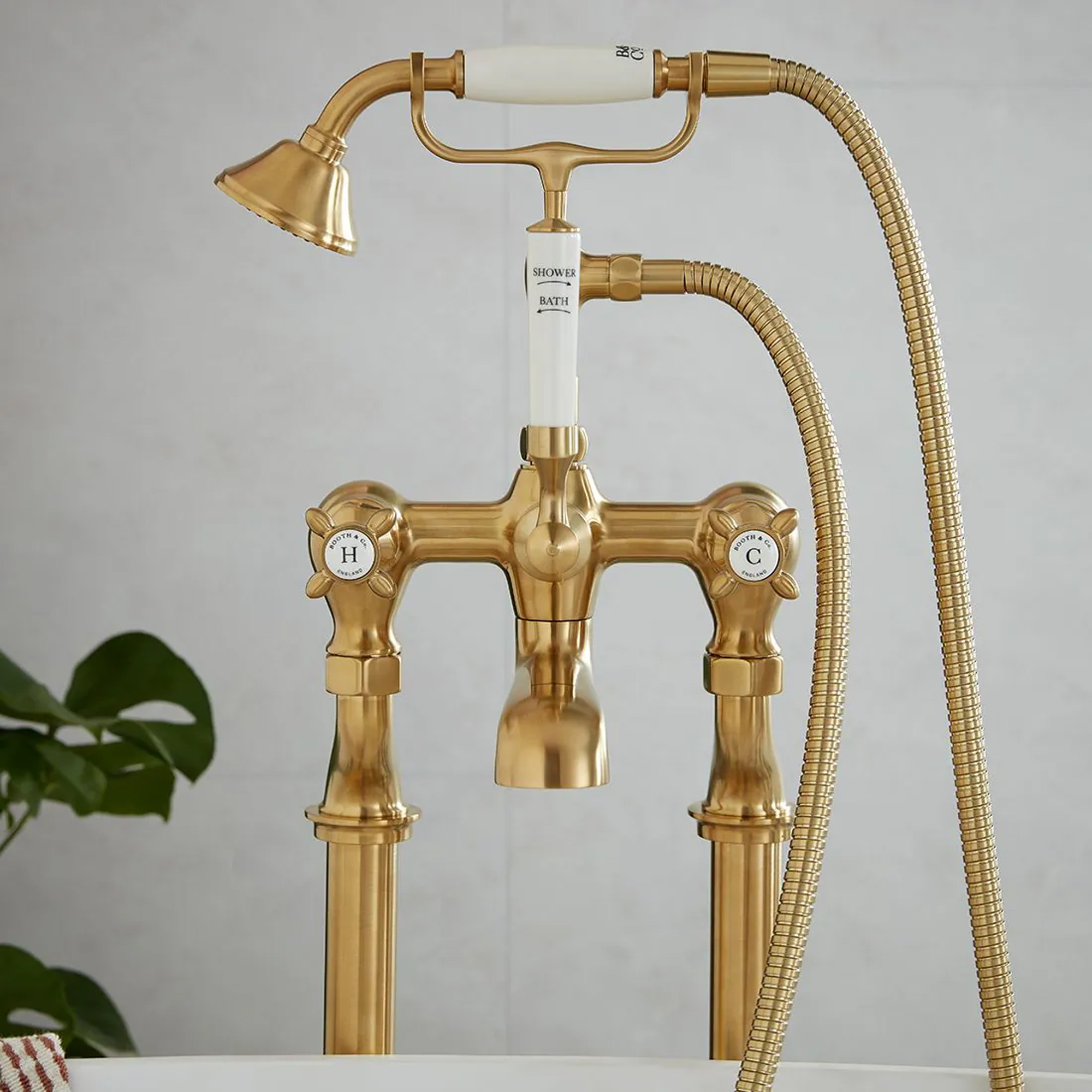 Booth & Co Axbridge Traditional Crosshead Floorstanding Bath Shower Mixer Tap