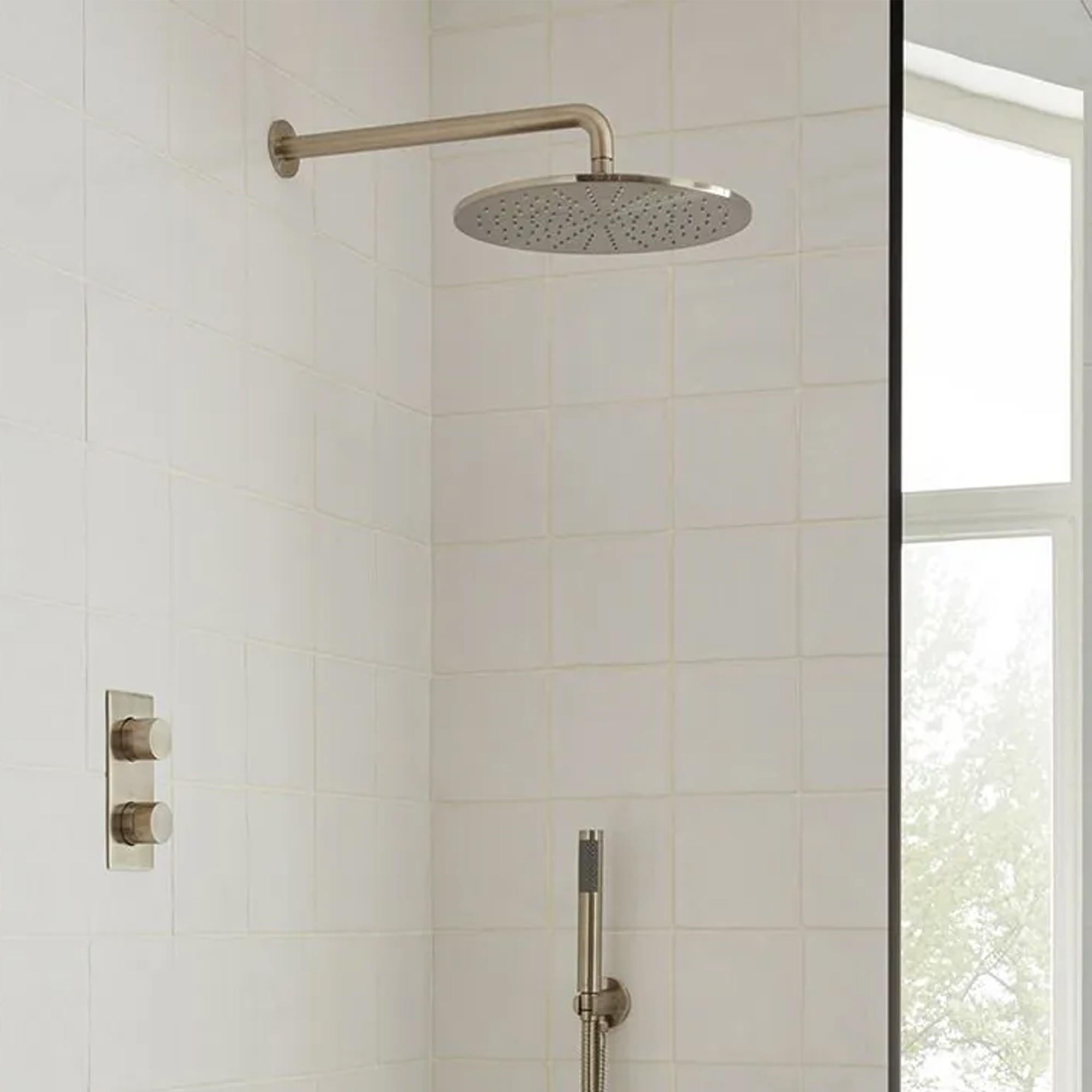 Vado Individual Easy Fit Wall Mounted Round Shower Arm