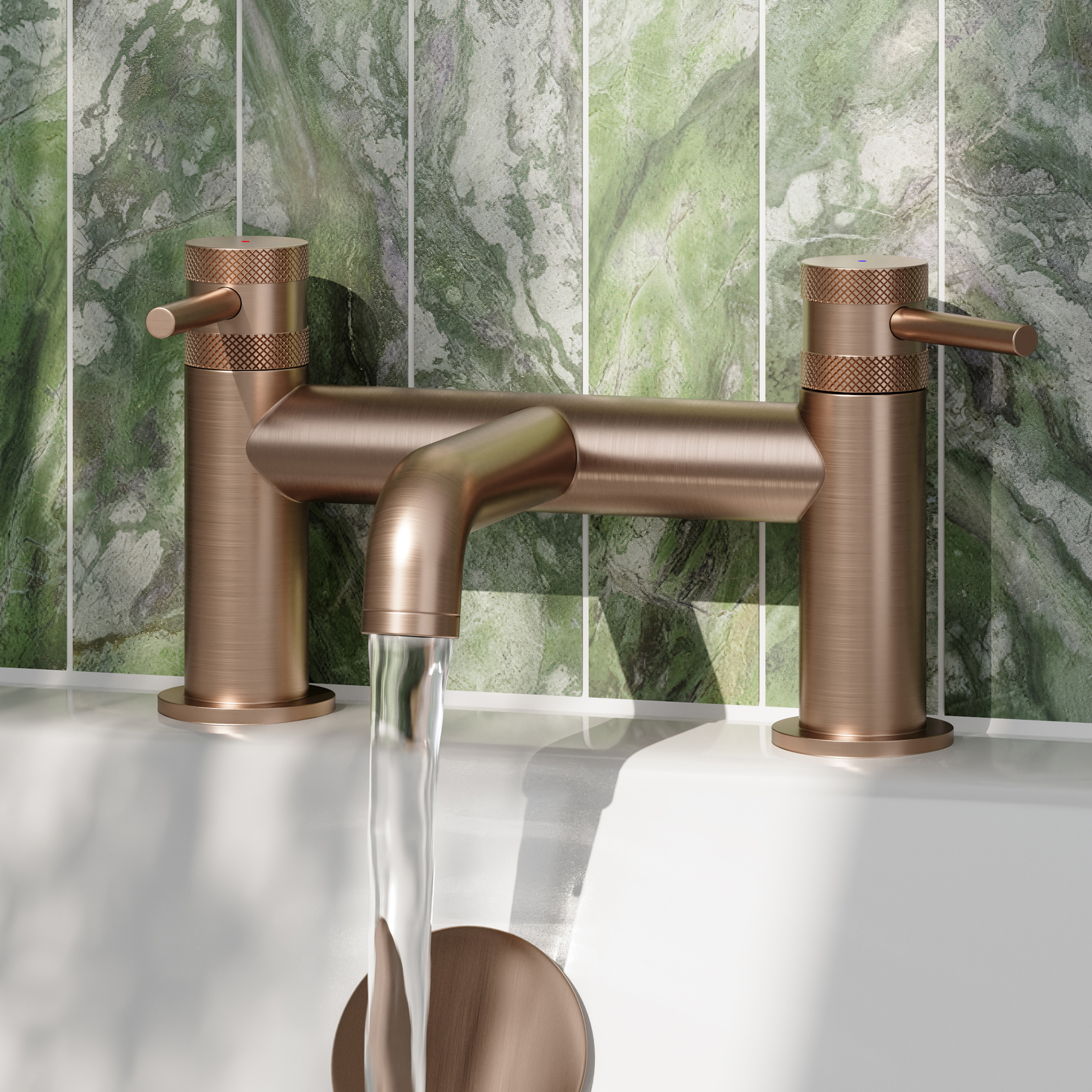 Core Deck Mounted Bath Filler