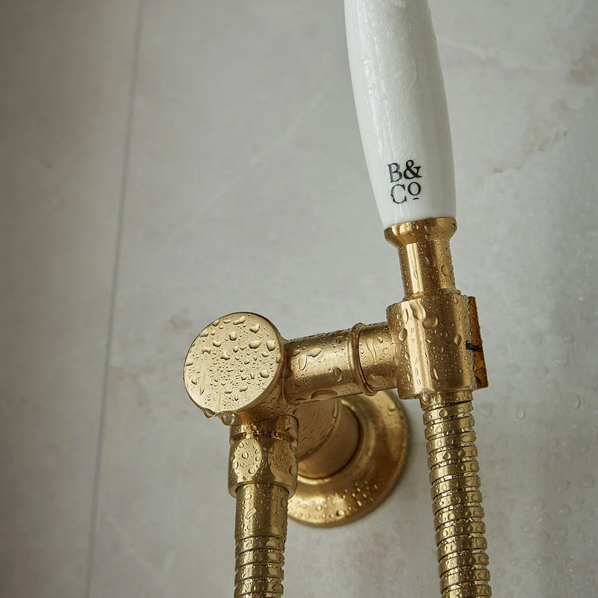 Booth & Co Axbridge Traditional Shower Handset with Wall Outlet & Hose