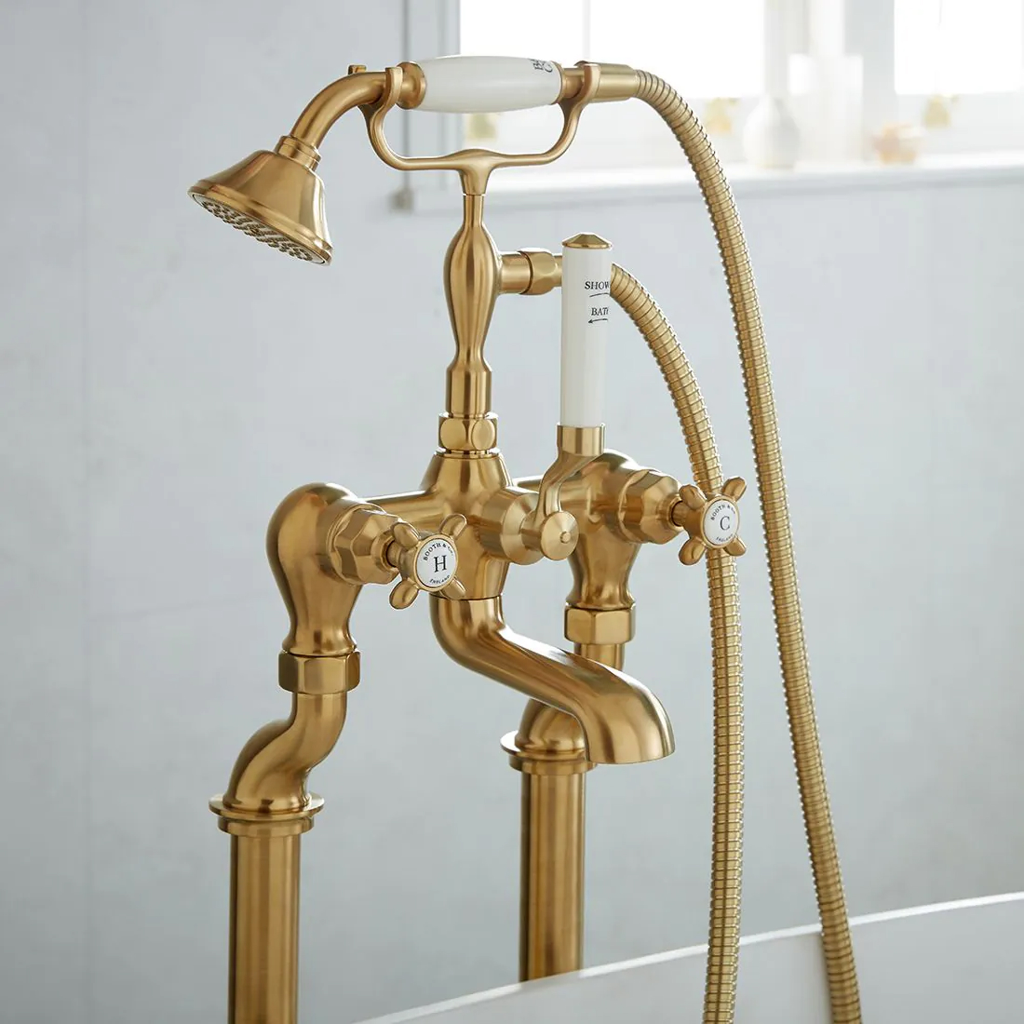 Booth & Co Axbridge Traditional Crosshead Floorstanding Bath Shower Mixer Tap