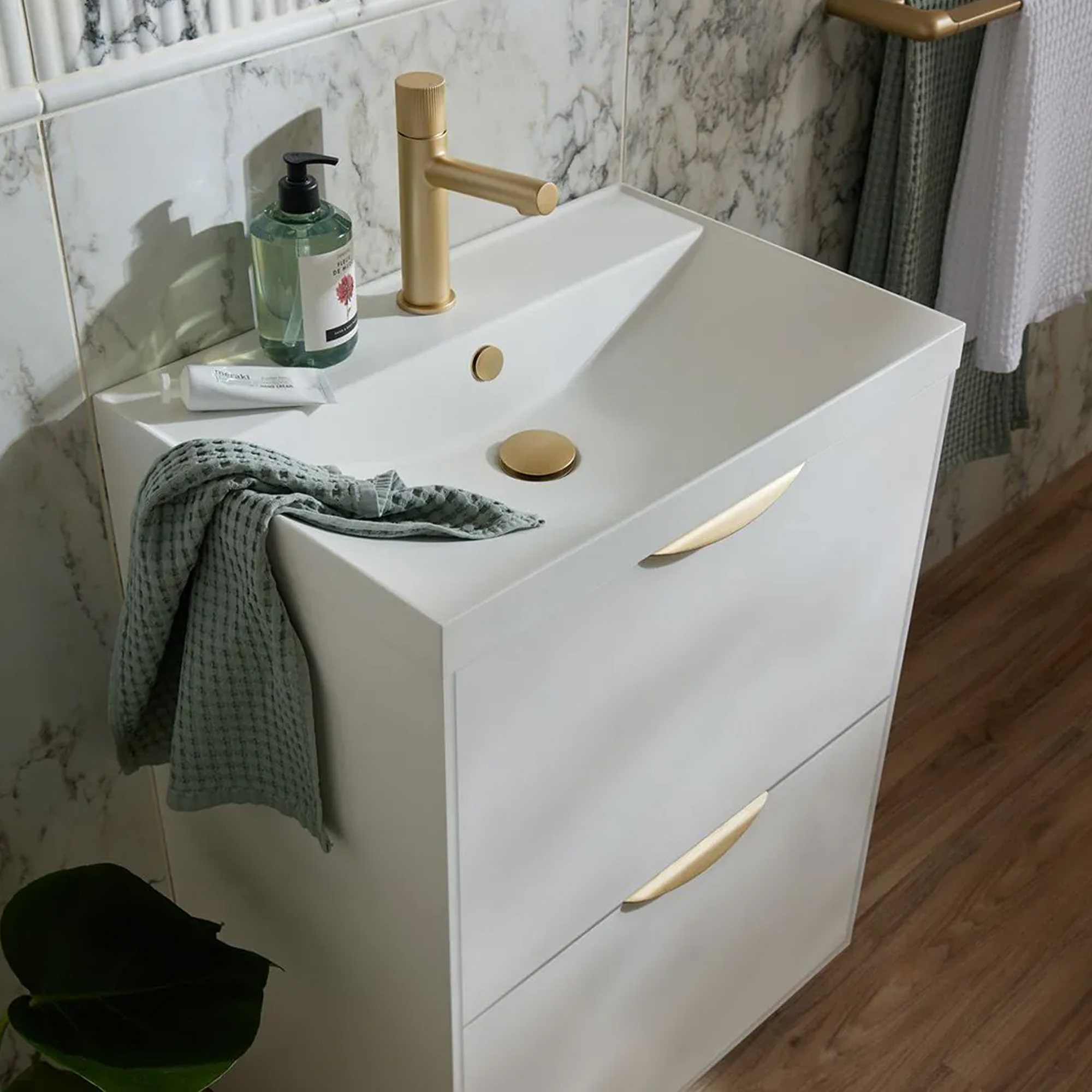 Vado Safari 600mm Floorstanding Vanity Unit & Basin