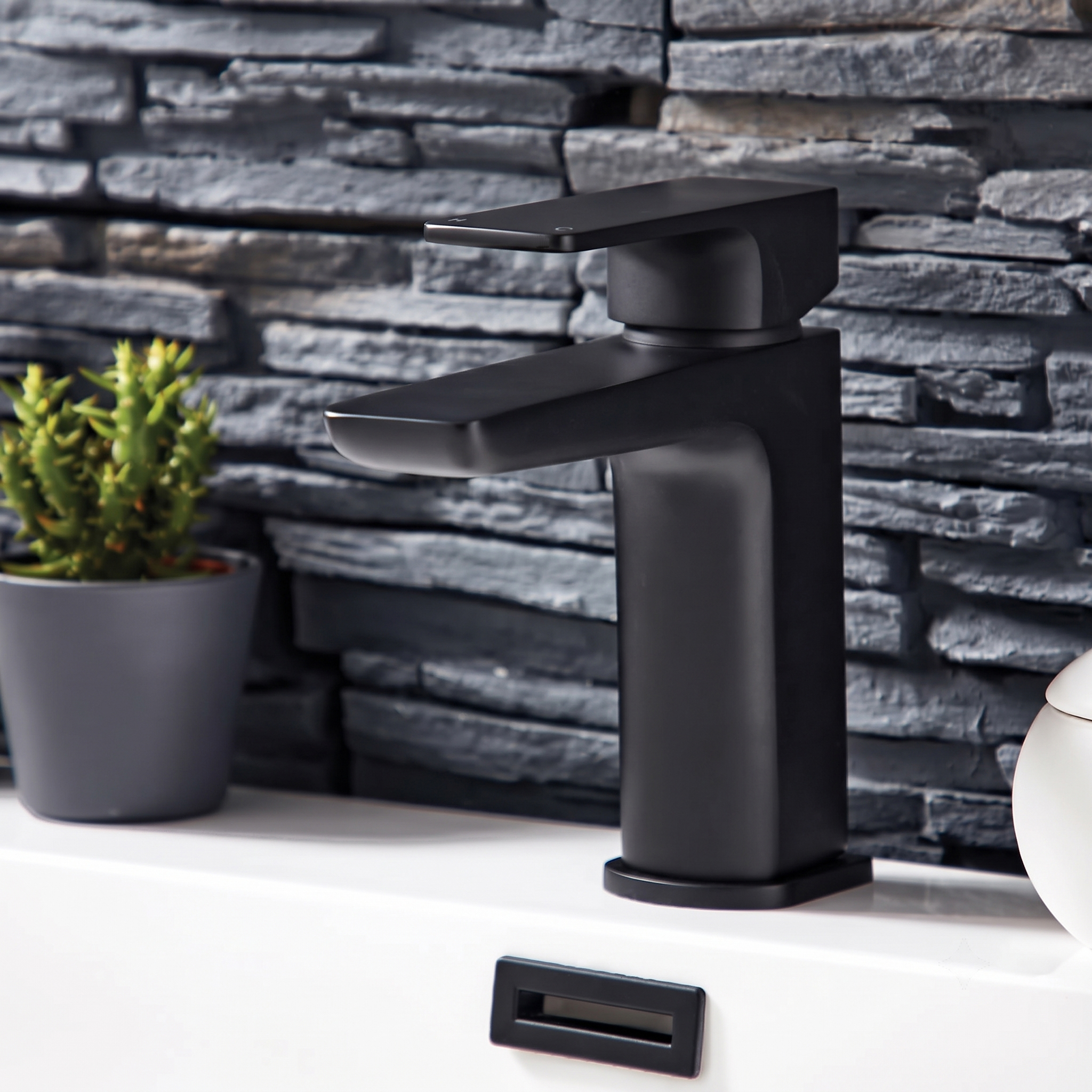 Harbour Status Basin Mixer Tap & Waste - Matt Black