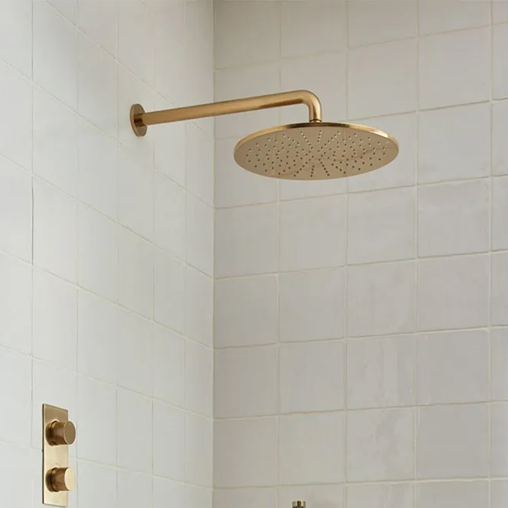 Vado Individual Easy Fit Wall Mounted Round Shower Arm