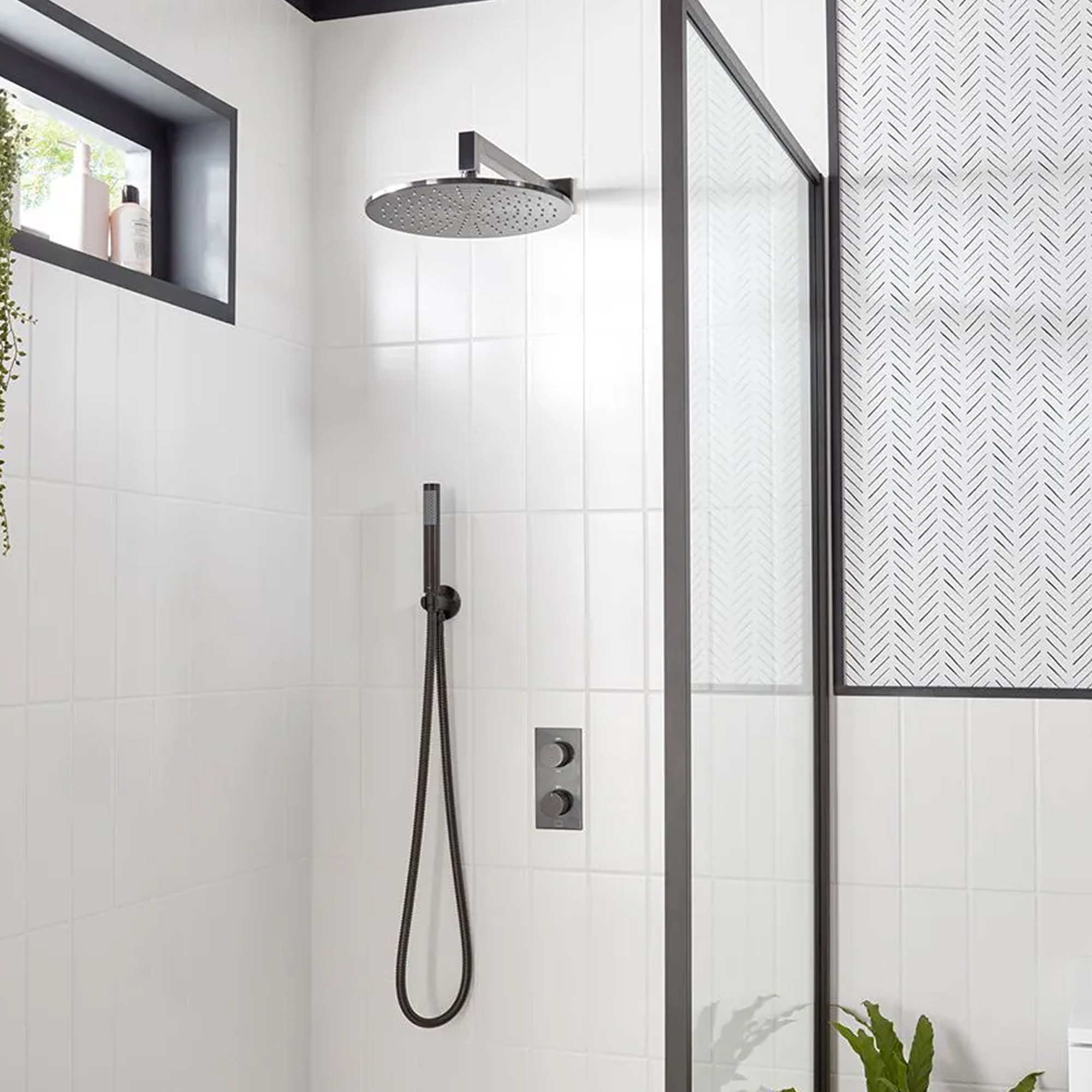 Vado Individual Round Shower Handset with Integrated Outlet & Holder