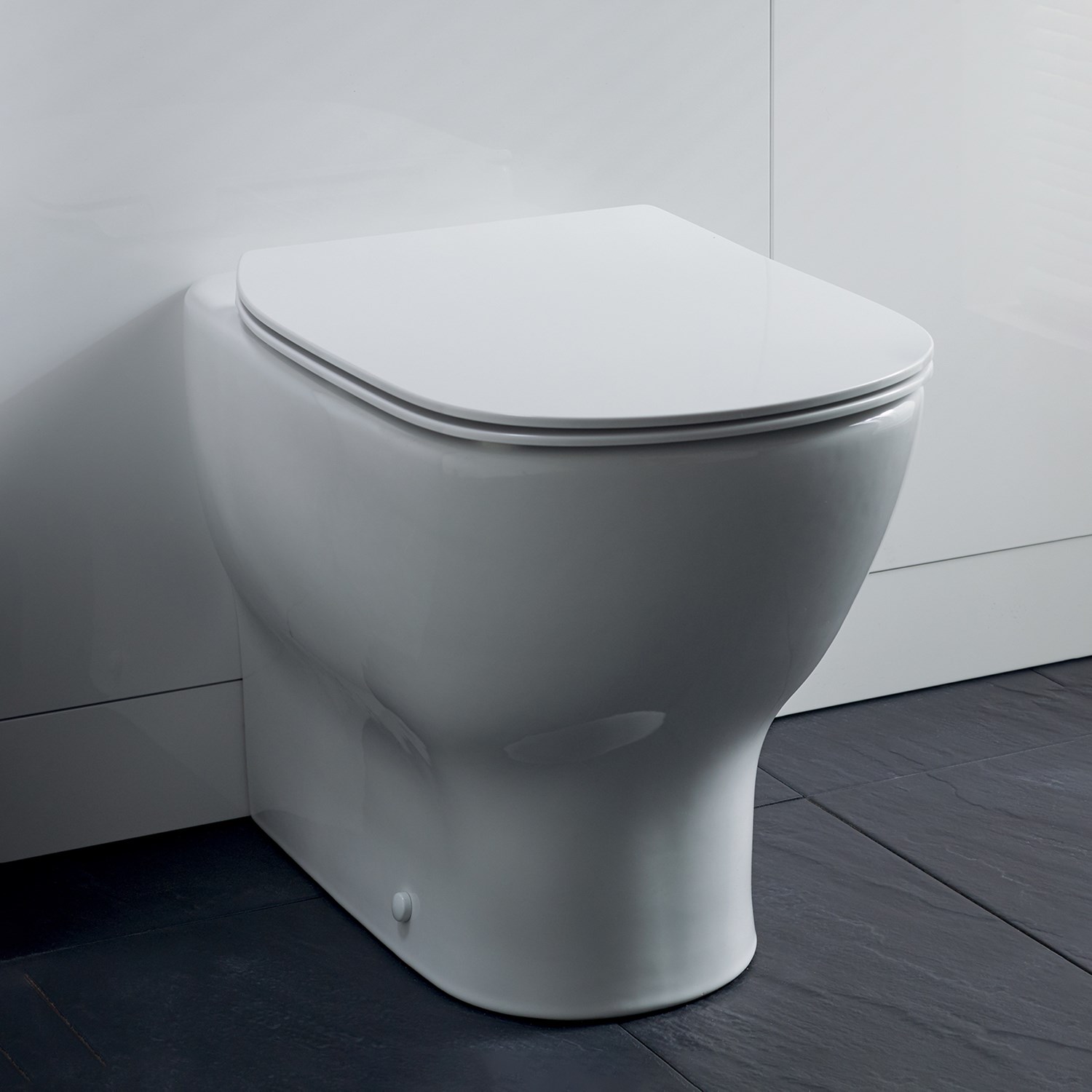 Ideal Standard Tesi Back to Wall Toilet with Aquablade® Flush Technology & Soft Close Seat