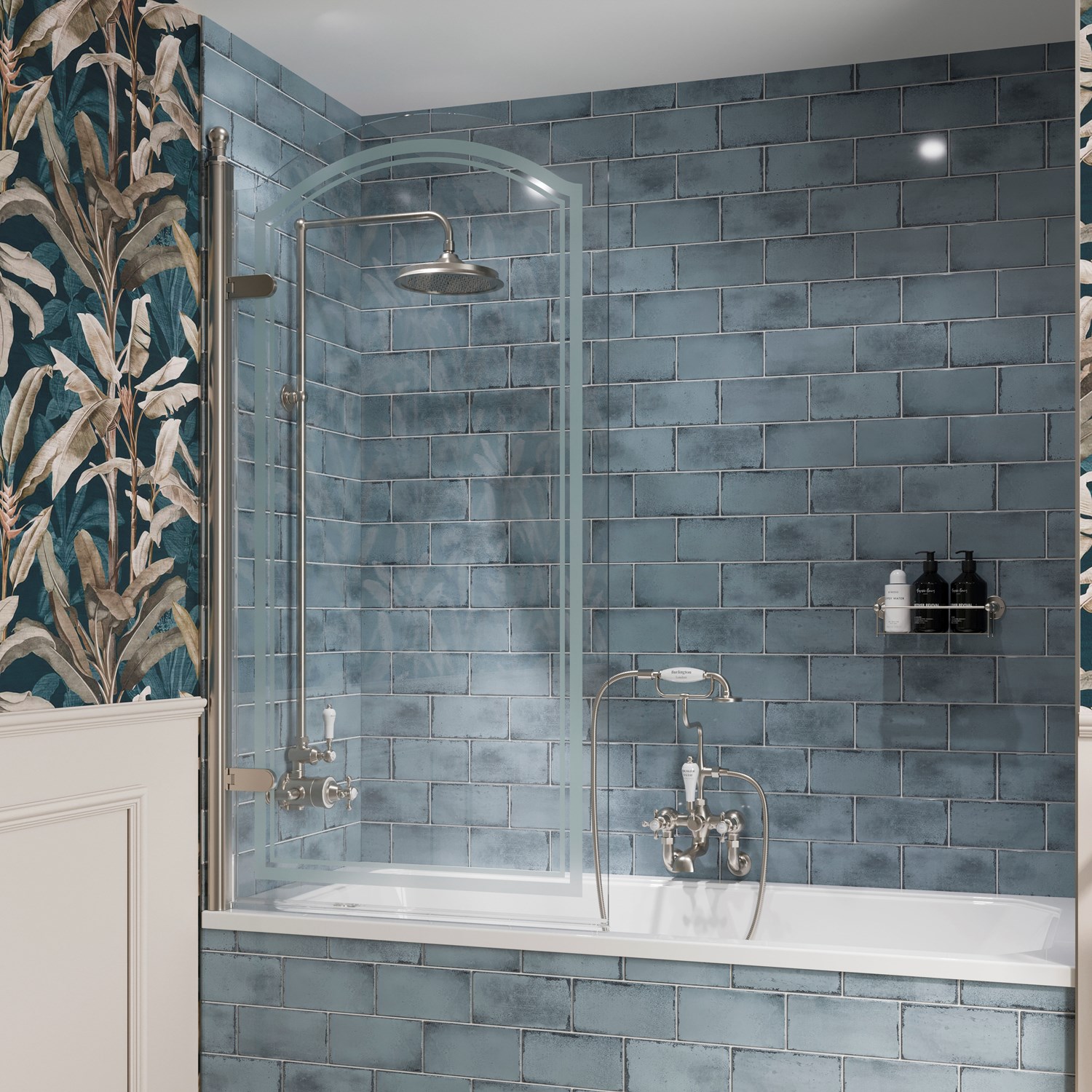 Burlington Classique 1850 8mm Curved Hinged Bath Screen Style Profile Finial - 1565 x
