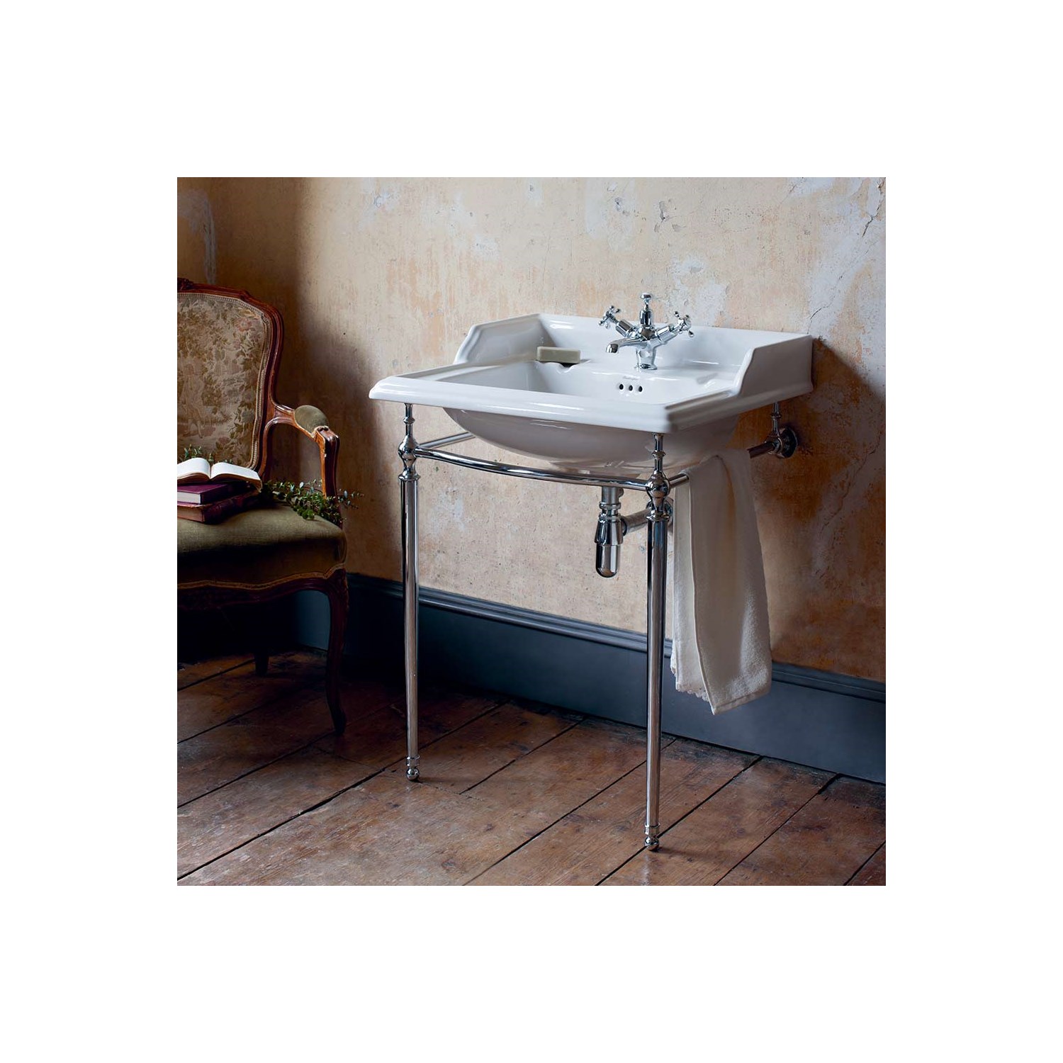 Classic Rectangular Basin Chrome Wash Stand