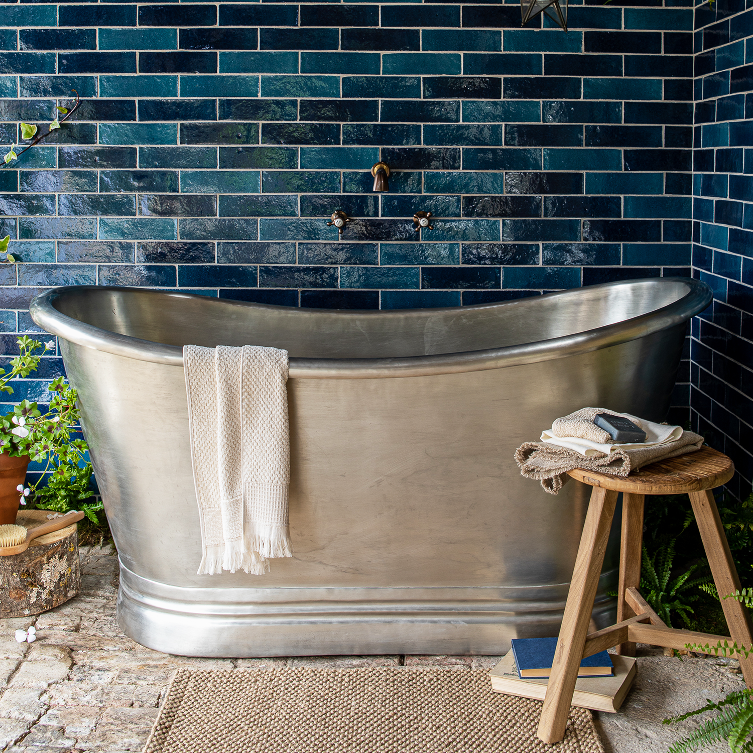 Classic Roll Top Tin Boat Bath 1500 x 725mm & 1700 x 725mm