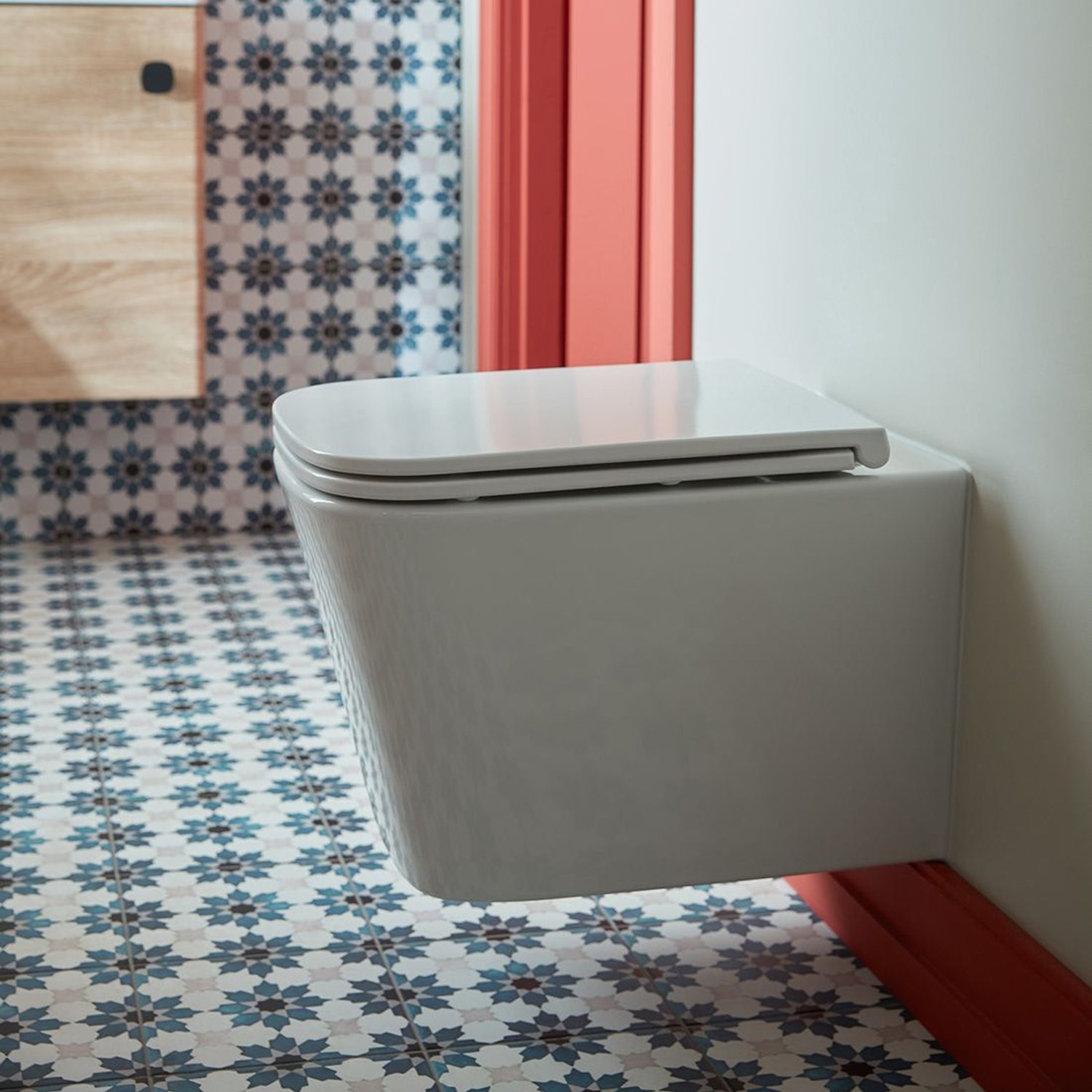 Vado Safari Square Wall Hung Toilet & Soft Close Slimline Seat